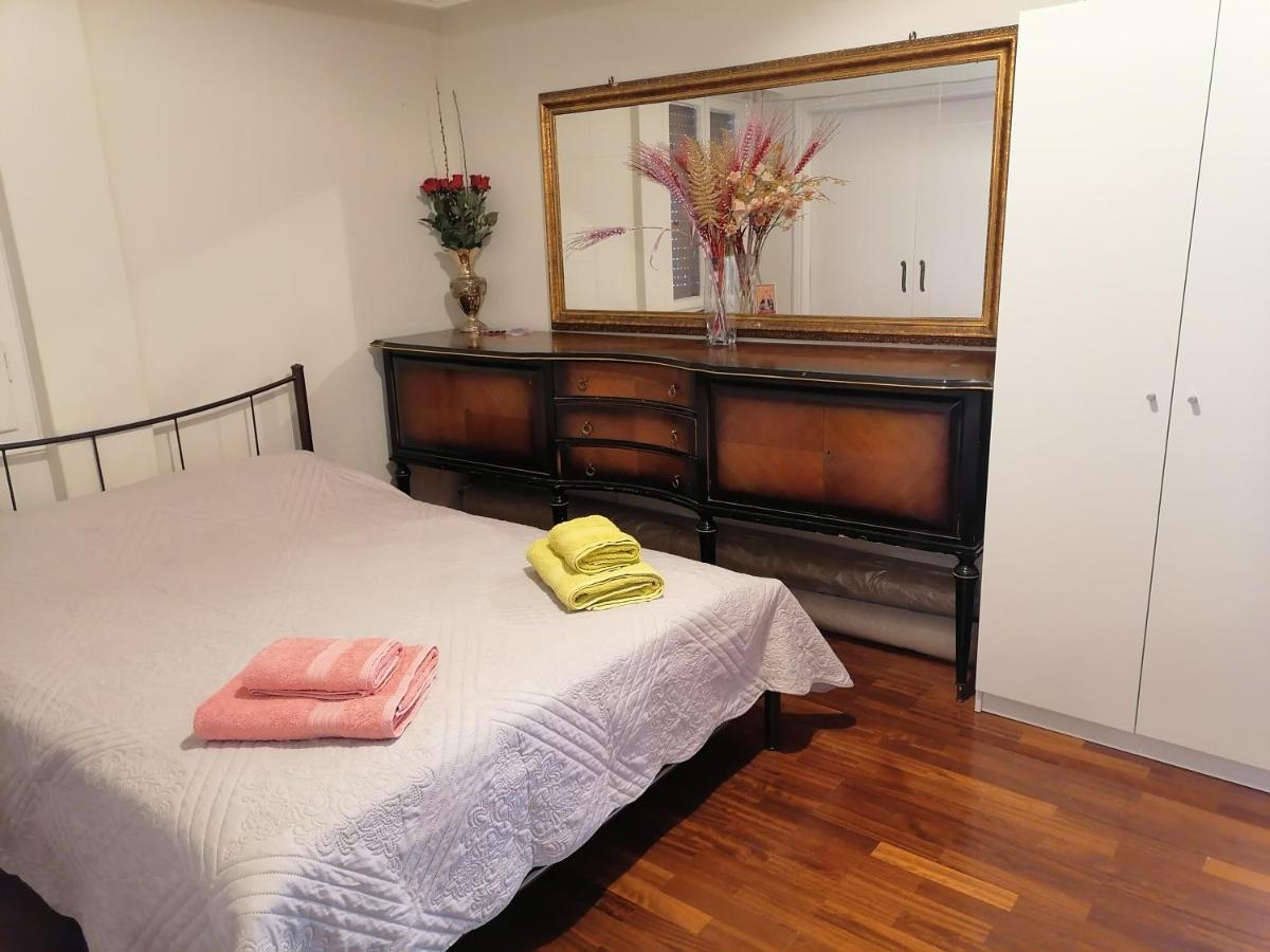 Kомната Гостья Apartment Athens Luaran gambar