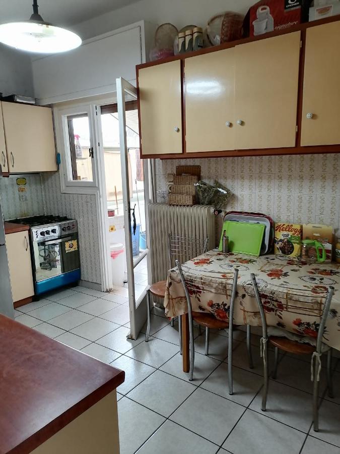 Kомната Гостья Apartment Athens Luaran gambar